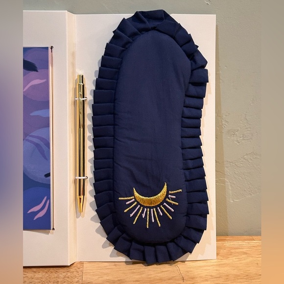 Flawsome Sweet Dreams Sleep Diary, Pen & Sleep Mask Set. Brand New In Box. - Picture 6 of 10